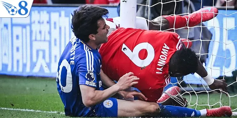 Tìm Hiểu Luật Việt Vị Trong Bóng Đá Chi Tiết Tại O8 3 Các tình huống việt vị đúng chuẩn hiện nay tại O8