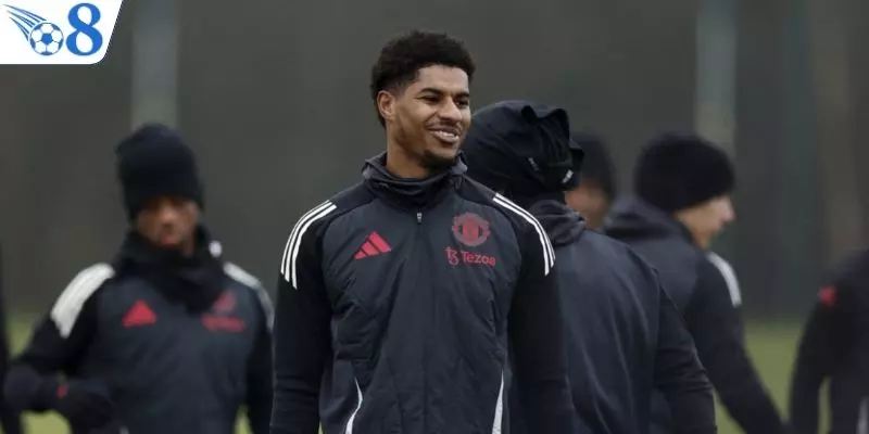 Thương vụ chuyển nhượng để chiêu mộ các ngôi sao